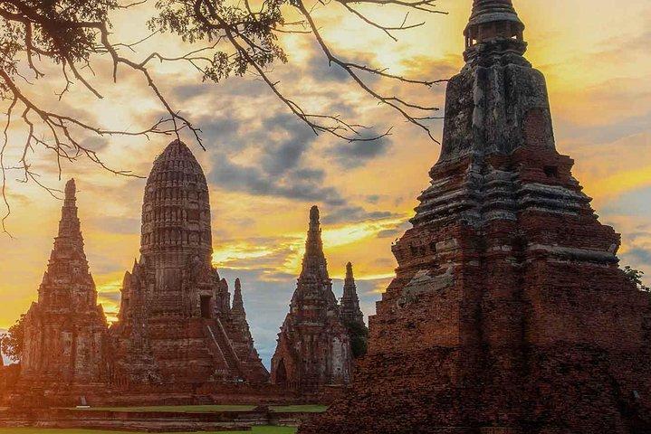 Ancient Wonders of Ayutthaya with Return Scenic River Cruise