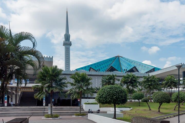 Kuala Lumpur Full Day City & Shopping Tour with Lunch (PRIVATE TOUR)