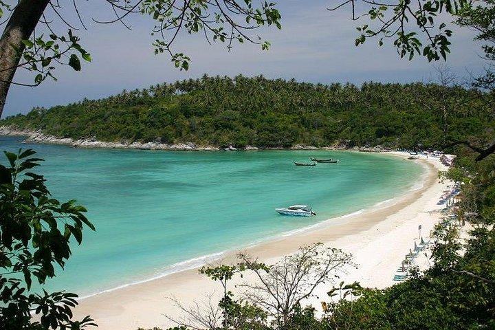 Phuket Coral & Racha Island Tour by Speedboat with Lunch