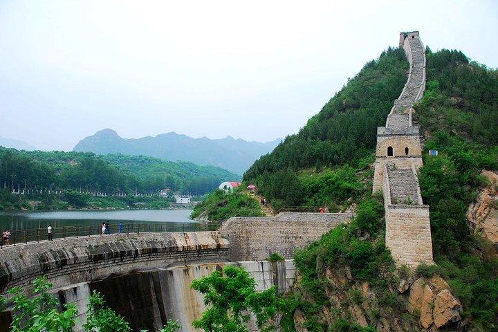 Private Hiking Day Trip to Huanghuacheng Water Great Wall