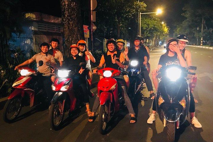 Ho Chi Minh city Sightseeing midnight tour by scooter