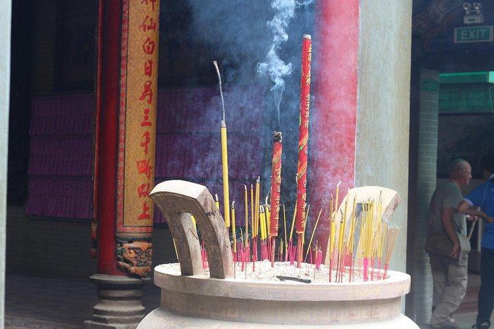 Ho Chi Minh City Chinatown or Beliefs and Ghost tour by sccooter