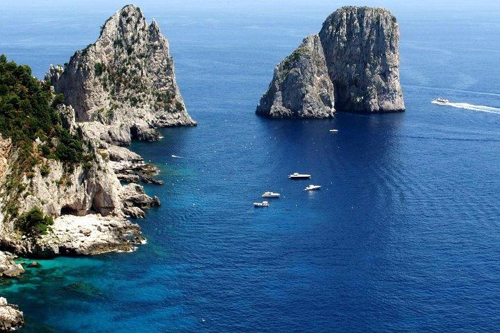 Capri Island: All Inclusive Private Transfer from Naples