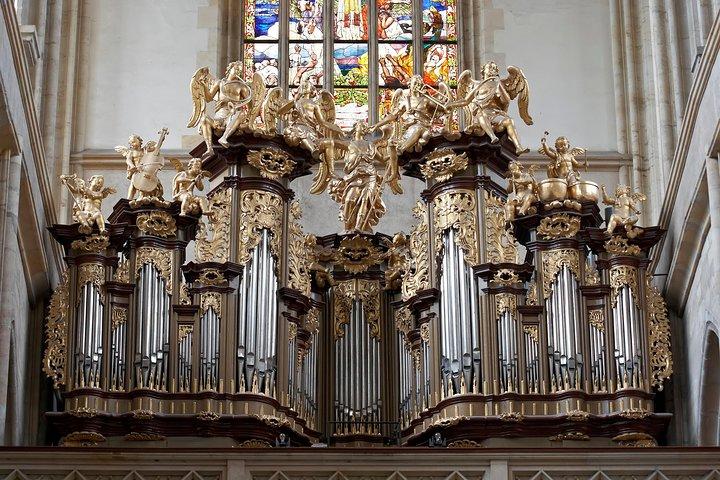Kutná Hora UNESCO Tour with Bone Church Admissions