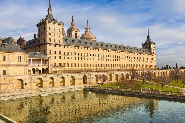 Escorial & Valley and Segovia from Madrid