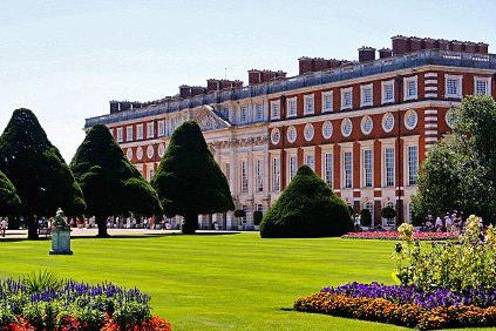 Hampton Court Palace Entrance Ticket