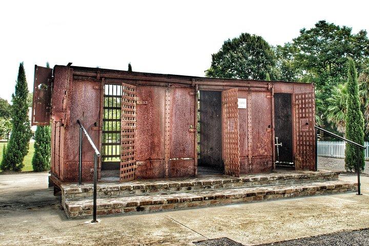 Whitney Plantation Tour with Transportation from New Orleans