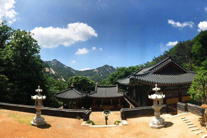 Seoul Mountain Hike: Temples, Folklore & Traditional Meal