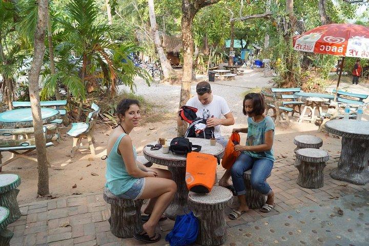 Small-Group Sea Kayaking at Hong Island from Krabi