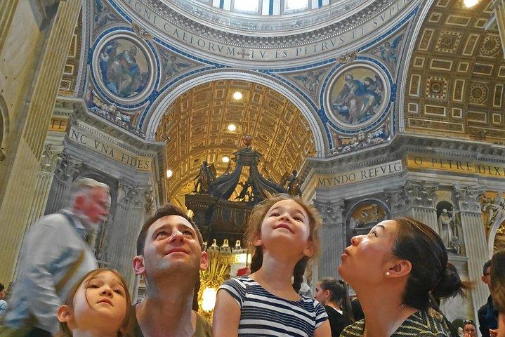 Mamma Mia! Skip-the-Line Vatican & Sistine Chapel Tour w Kid-Friendly Activities