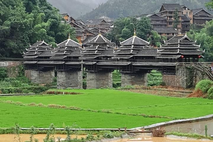 Longji Rice Terraces & Chengyang & Drop off at Zhaoxing village Private Day Tour