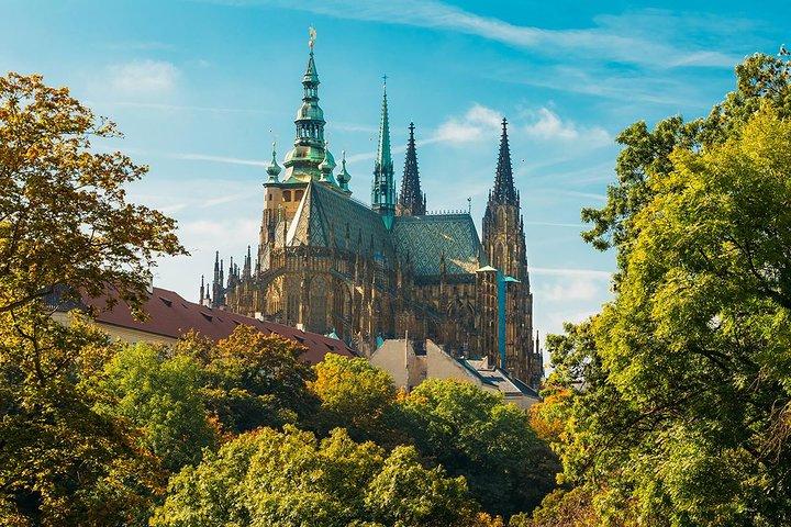 Prague Castle and Castle District Walking Tour