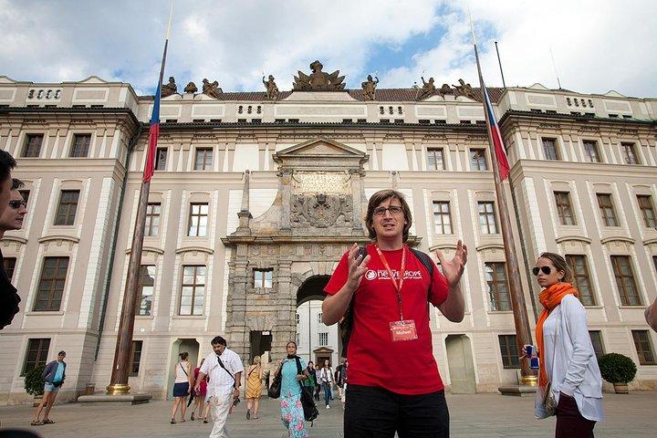 Prague Castle and Castle District Walking Tour