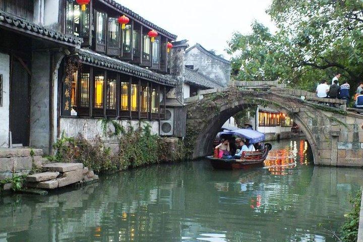 Private Suzhou and Zhouzhuang Water Village Day Trip from Shanghai