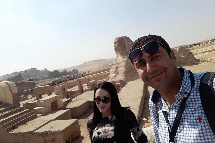 Private Day tour to Giza Pyramids and Saqqara