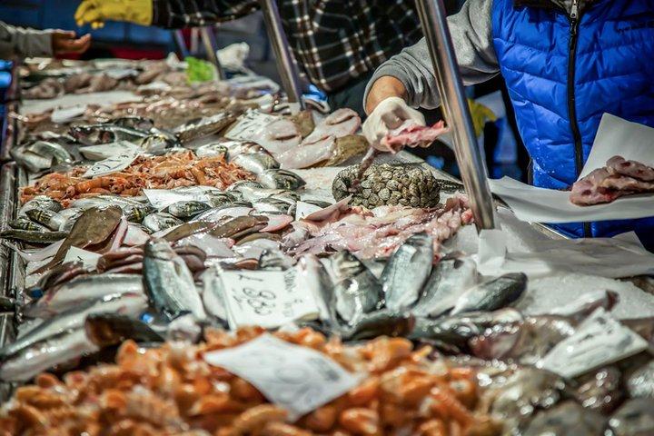 Semi-Private Venice Market and Cicchetti Food Experience