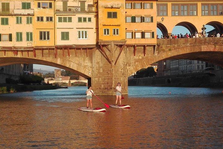 SUP at Ponte Vecchio with a Floating Drink - Florence Paddleboarding