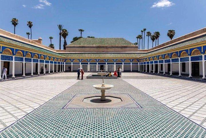 Monuments,Gardens and Special Shopping