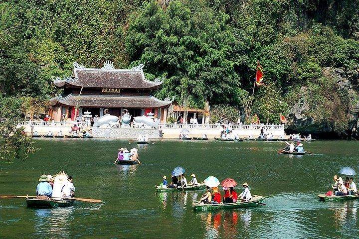 Bai Dinh Pagoda- Trang An Ecotourism Day Tour