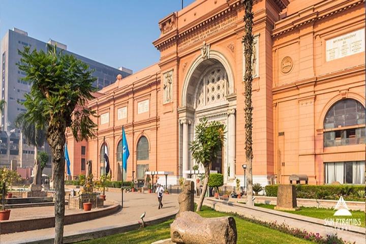 Cairo: Pyramids and Museum on Private tour, No Hidden Cost.