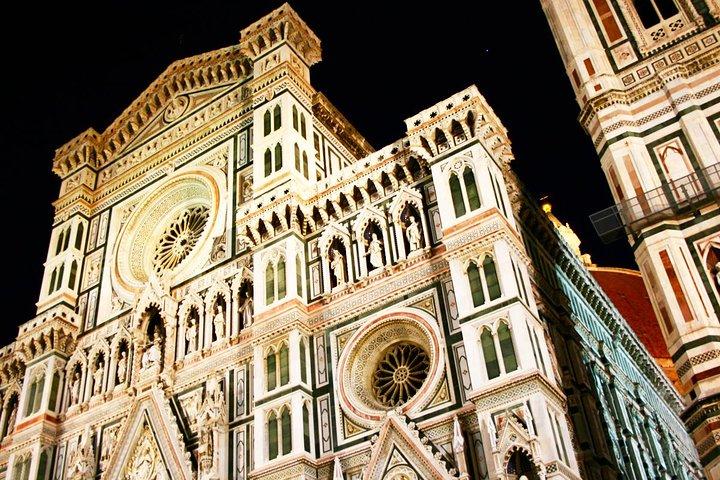 Kid-Friendly Florence Tour by Night with Gelato & Pizza