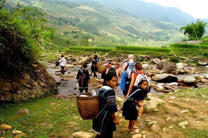 Sapa 2 Days 1 Night Bac Ha Market Tour (Overnight In Hotel)