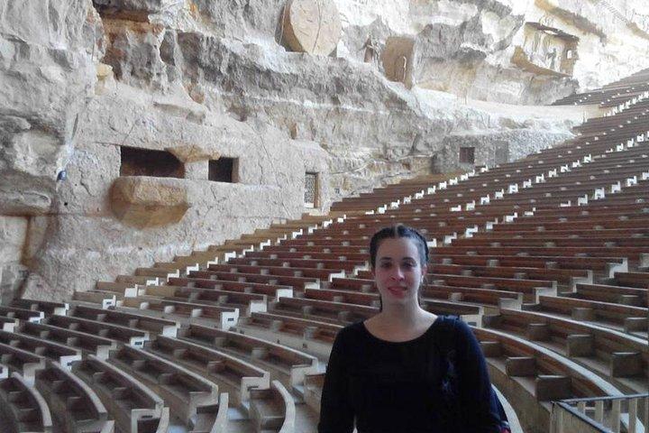 Private Day Tour to Giza Pyramids, Sphinx, Coptic Cairo and Saint Simon Church in Cairo