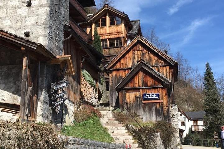 Public 8h tour to sites of "The Sound of Music Movie" & Hallstatt