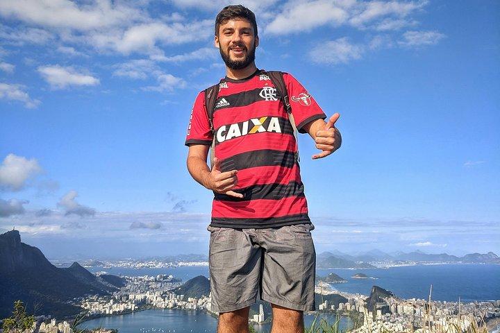 Two brothers (Dois Irmãos) Hike