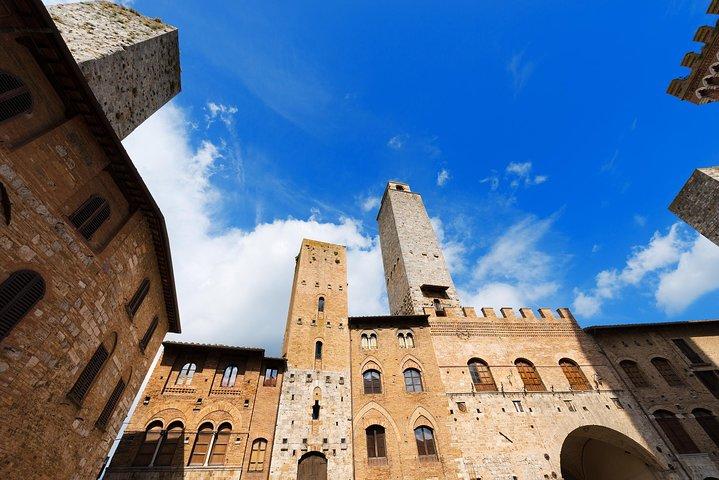 Private Tour: Guided Hike in Tuscany with Transport from Siena
