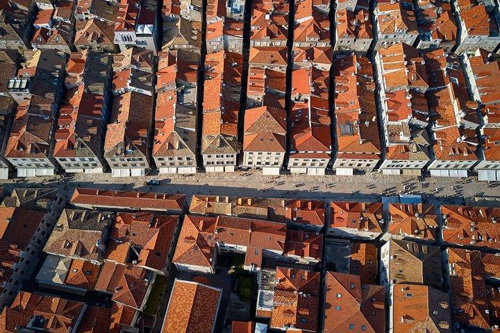 Dubrovnik Guided Group Tour with Ston Oyster tasting from Split & Trogir