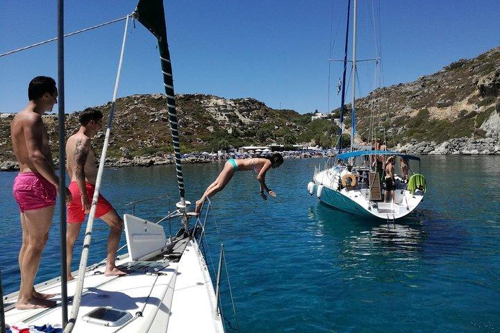 Greek Shores Snorkel and Sailing Day Trip with Lunch