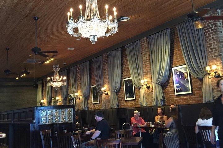 The Walking Dead: Private Film Locations Tour of Senoia