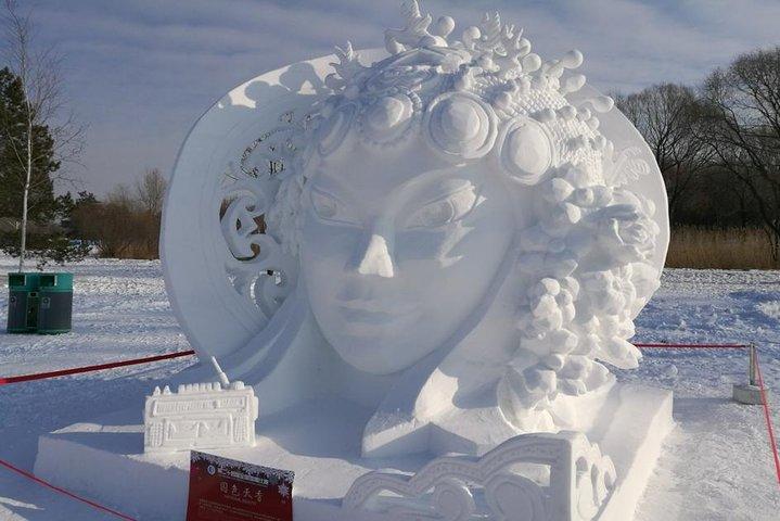 5-Day Harbin Private Tour Combo Package of Winter Highlights with Meal Options