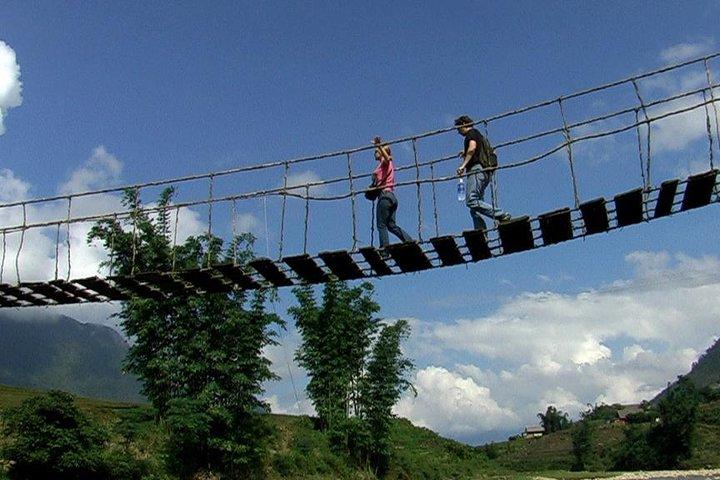 Sapa Trek Tours -2D1N Stay At 3*** -TRANSFER BY SLEEPING BUS