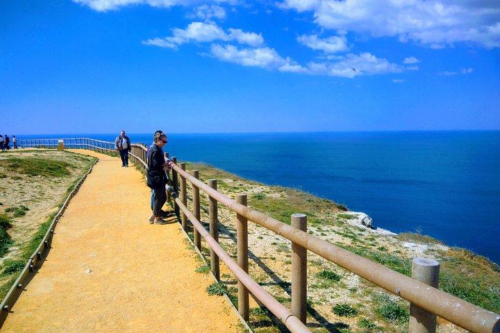 Arrabida Natural Park & Sesimbra Village Private Luxury Tour