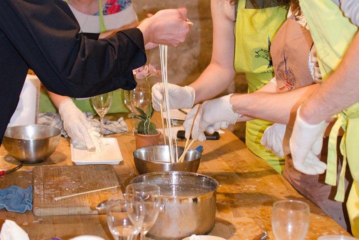 Butter and cheesemaking Workshop with Wine and Cheese Tasting