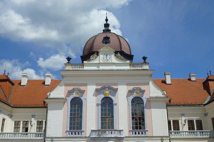 Godollo Sisi Castle and Szentendre Full-Day Private Tour from Budapest