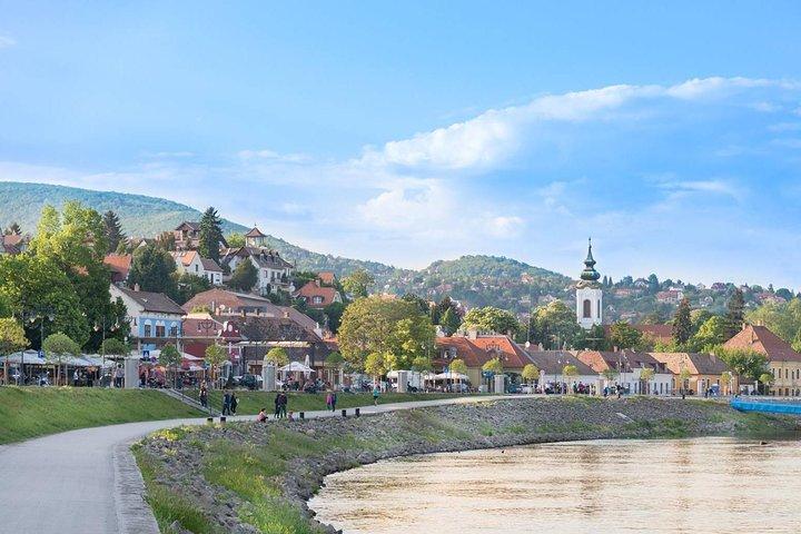 Godollo Sisi Castle and Szentendre Full-Day Private Tour from Budapest