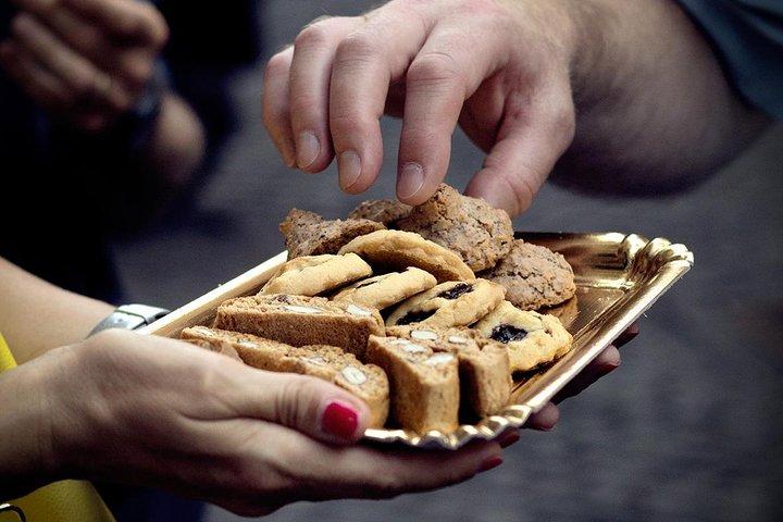 Taste Rome: Exploring Trastevere’s Culinary Secrets with a Local