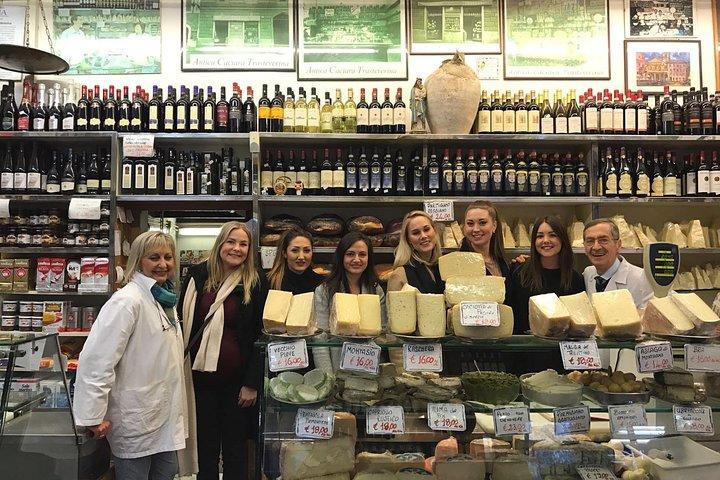 Taste Rome: Exploring Trastevere’s Culinary Secrets with a Local