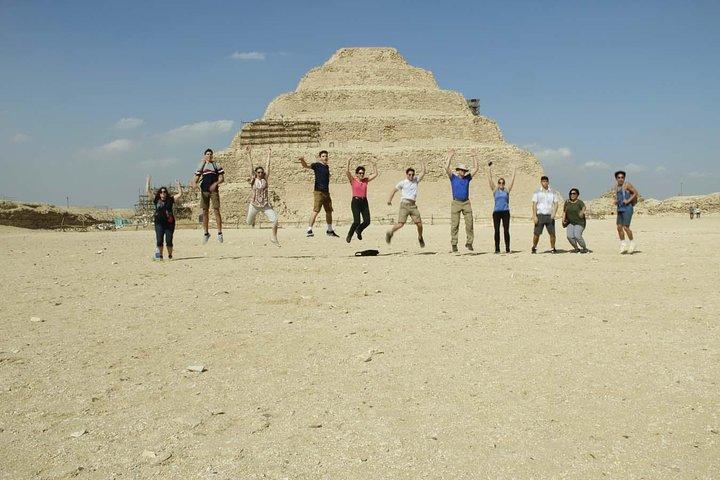 Giza Pyramids, Memphis and Sakkara Day Trip