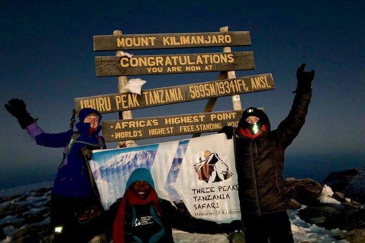 7 days_Mount kilimanjaro Hiking Lemosho Route