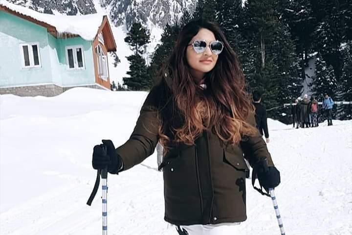 5-Days Kashmir tour includes Accommodation and Private Transportation