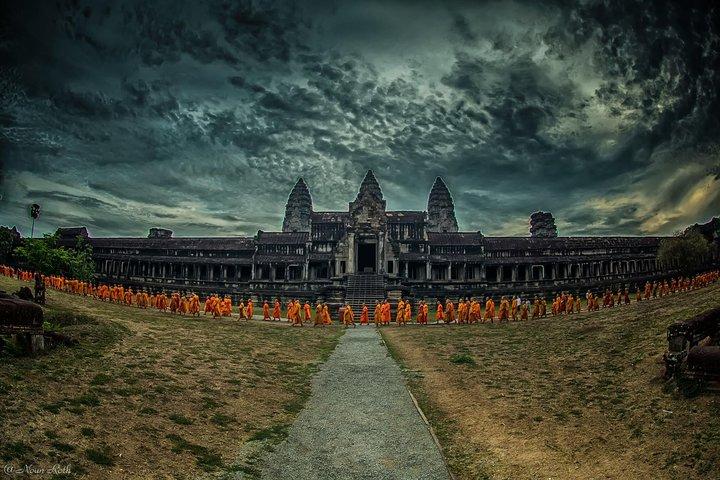 Full-Day Angkor Wat Sunrise & Sunset & All Must-See Private Tour