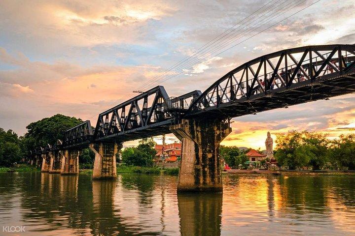 River Kwai Bridge and Floating Market Full-Day Combo