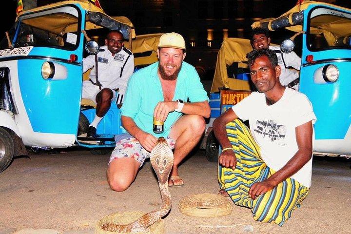 Exclusive: Colombo Sunset City Safari by TukTuk