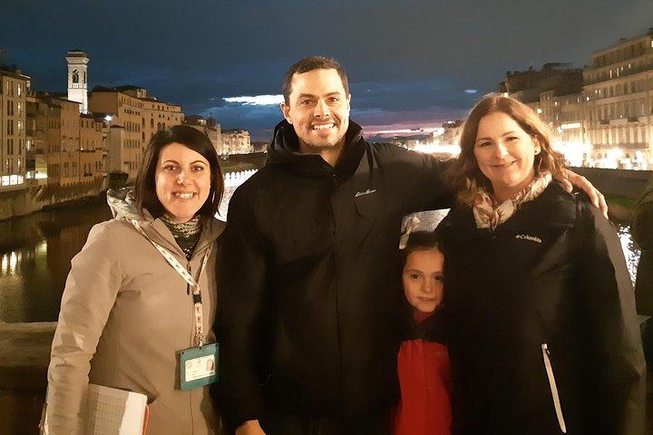 Kid-Friendly Florence Tour by Night with Gelato & Pizza