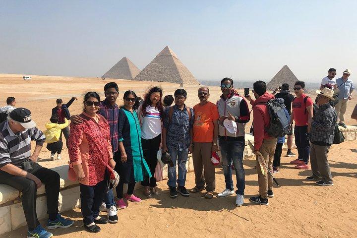 8-Hour Private Tour of the Pyramids,Museum and Bazaar including camel ride