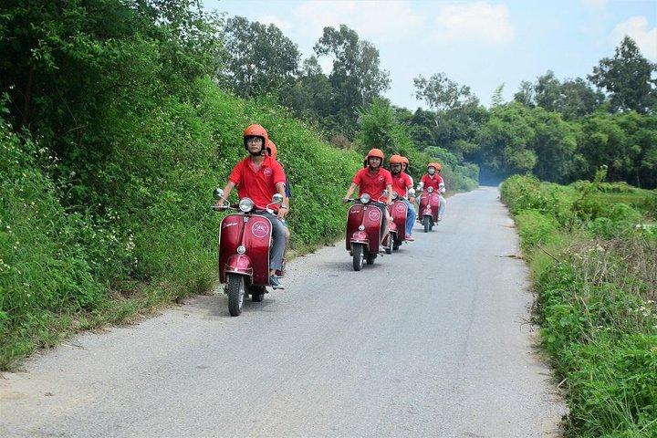Hanoi Vespa Tours: Hanoi Vintage Vespa Tours Countryside